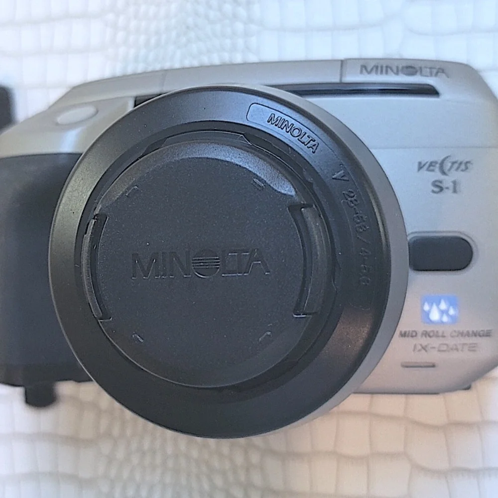 Rare Vintage New Never Used Minolta Vectis S-1 APS SLR Film Camera
